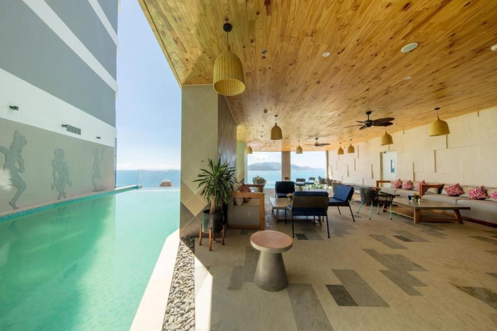 Panorama Luxury Sea View Apartment Нячанг Екстер'єр фото