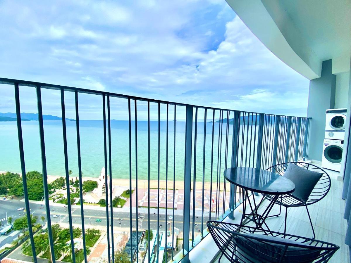 Panorama Luxury Sea View Apartment Нячанг Екстер'єр фото