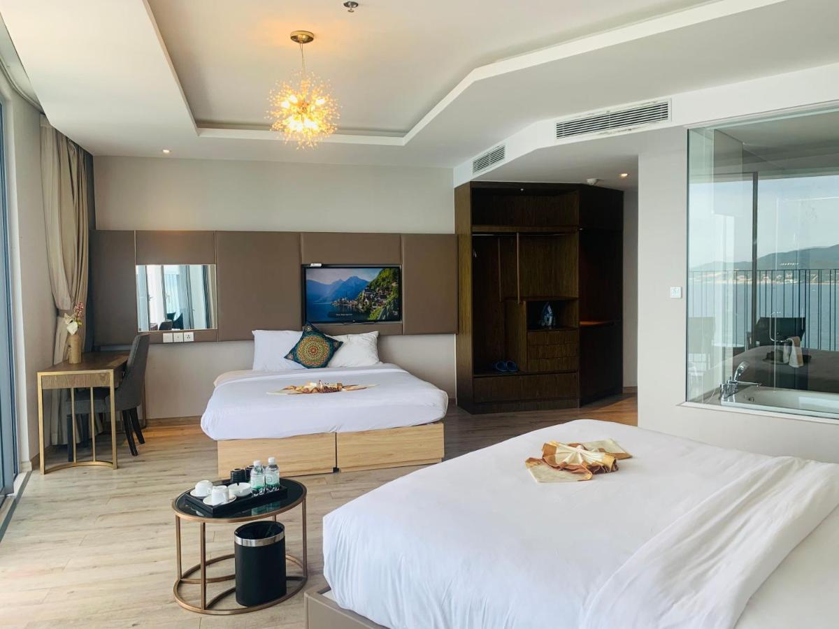 Panorama Luxury Sea View Apartment Нячанг Екстер'єр фото