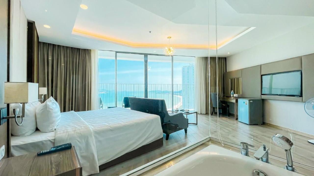 Panorama Luxury Sea View Apartment Нячанг Екстер'єр фото