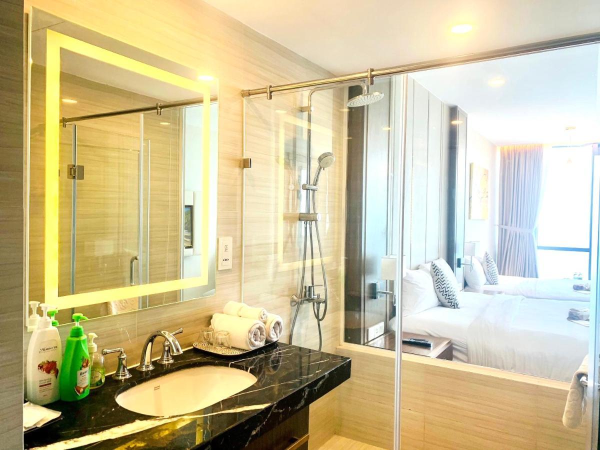 Panorama Luxury Sea View Apartment Нячанг Екстер'єр фото